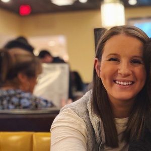 Meet your Posher, Caroline-grace